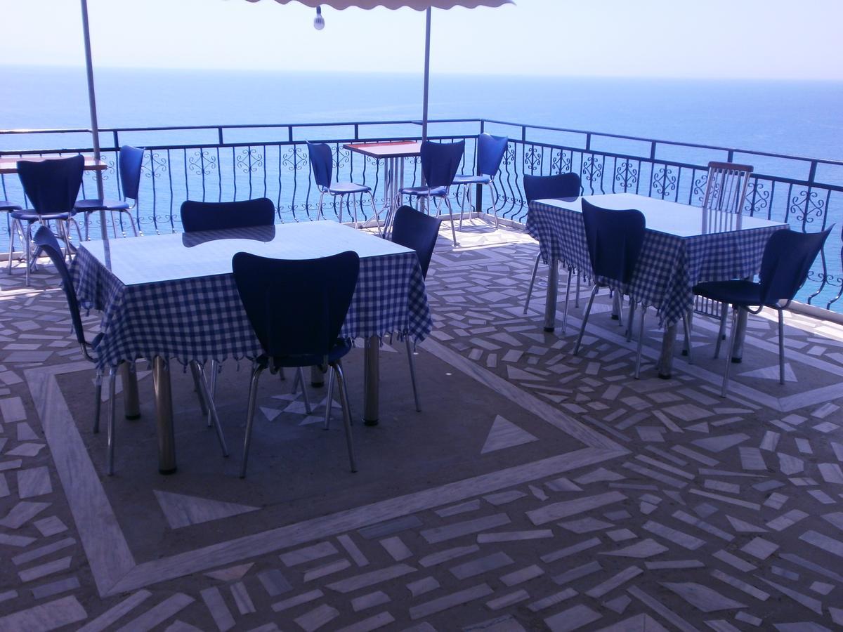 Odhisea Hotel Restaurant 科帕罗 外观 照片